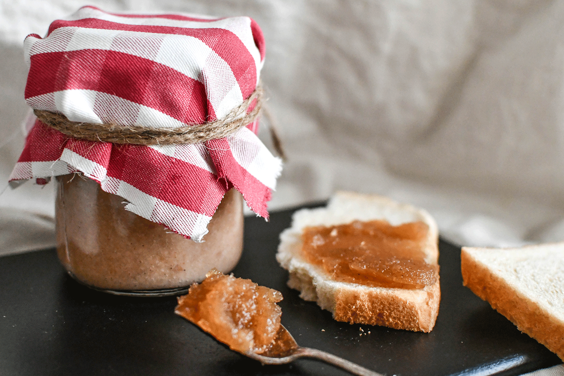 Bratapfelmarmelade mit Marzipan - vintage-diary